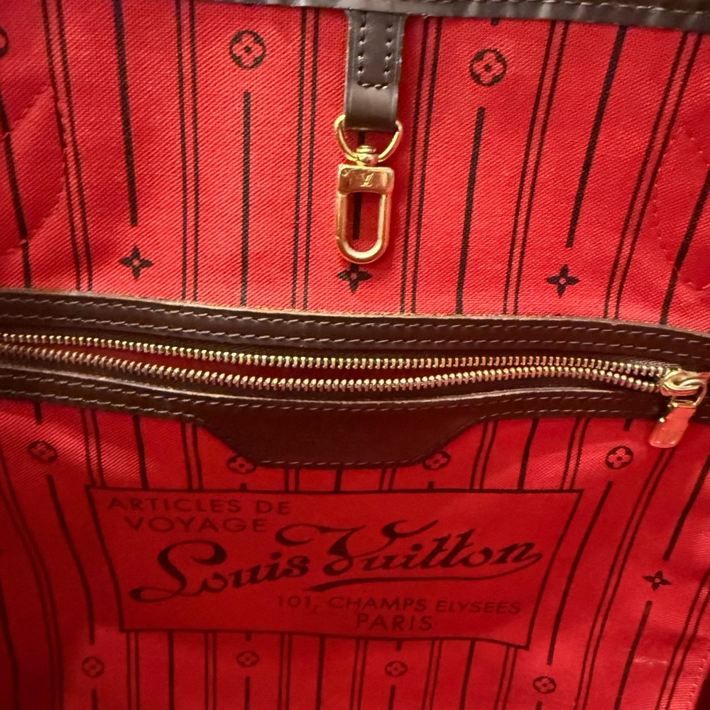 Louis Vuitton Brown Damier Ebene Canvas Tote with Red Interior - Picture 2 of 4